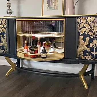 Mid century modern sideboard (2)